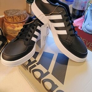 Adidas Men's Black and White Sneakers